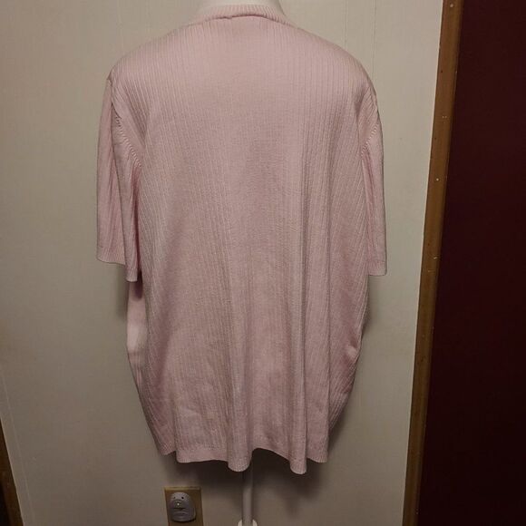 White Stag  Excellent cond arm pit to arm pit 24 in  26 in long - Picture 2 of 4